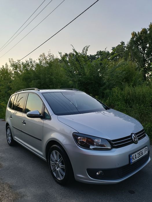 Volkswagen Touran 2013 року