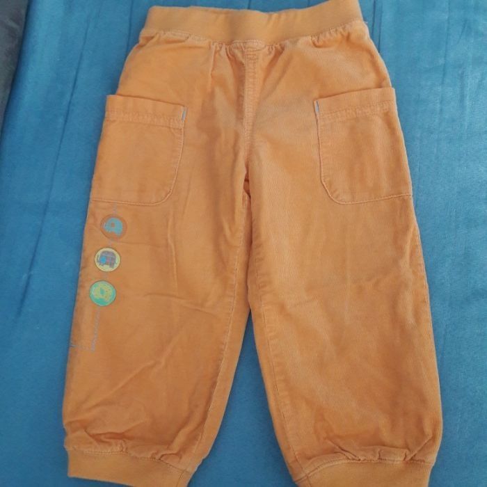 Spodnie sztruks 5 10 15 rozm. 86