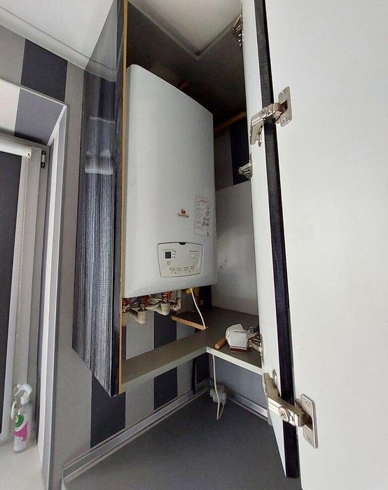 Продається 2-х кімнатна квартира з ремонтом в Центрі