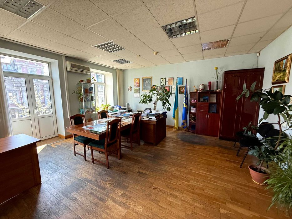 Оренда приміщення на Золотих Воротах, 45м2, Володимирська