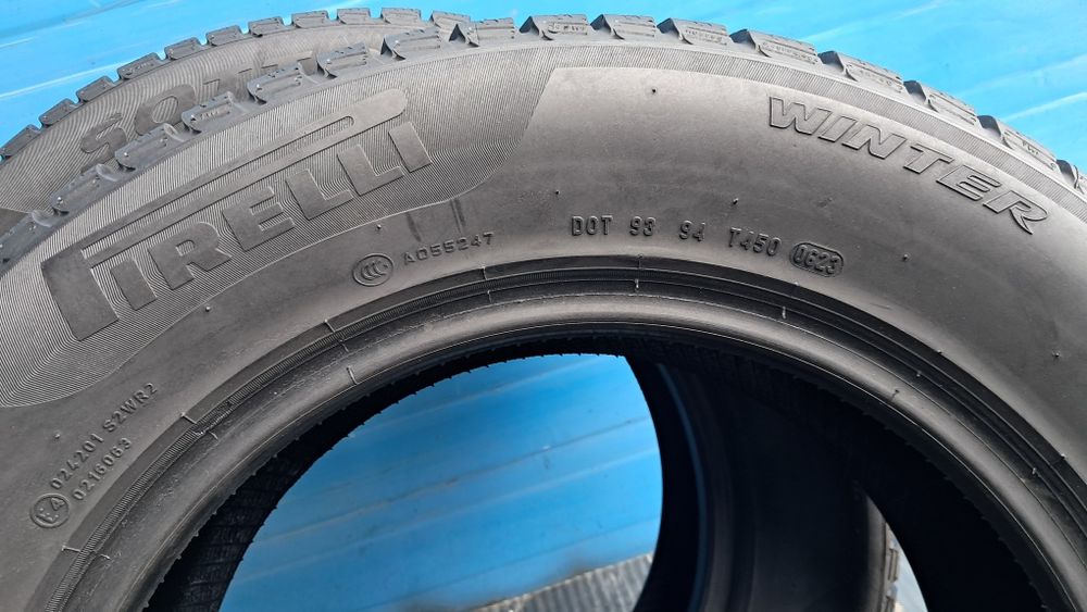 215/60R16 95H Pirelli Sottozero 3