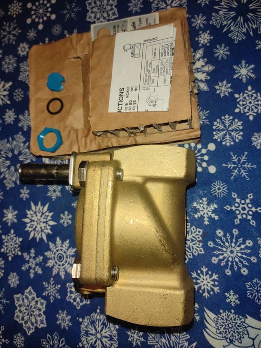 Клапан соленоїдний Danfoss EV220B 50B 032U7152 та 40B 032U7142
