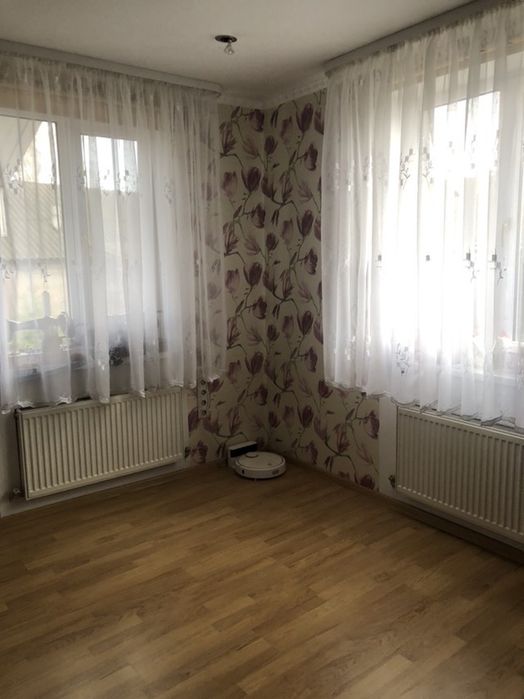 Будинок з ремонтом по вул. Спортивна