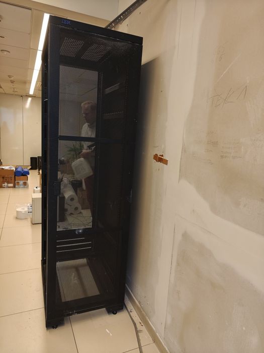 Szafa Rack IBM serwery
