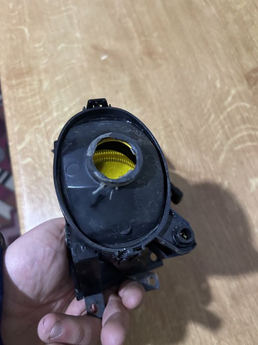 Продам противотуманки (туманки)BMW E39 жовті