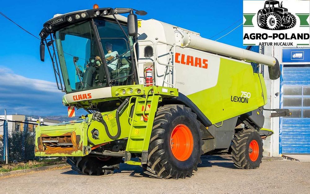 Комбайн CLAAS LEXION 750 - 2012 - 1650 м/г - 7.5 M