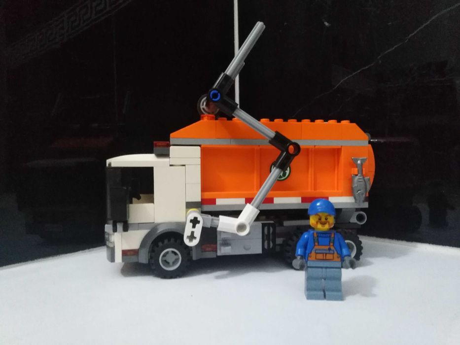 Lego City - Camião do Lixo/Reciclagem.