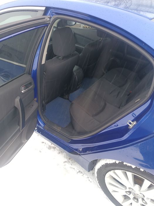 Продам автомобіль Мазда 6