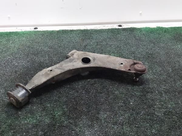 Braço de suspensão frente esquerdo VOLVO V40 Combi (VW)