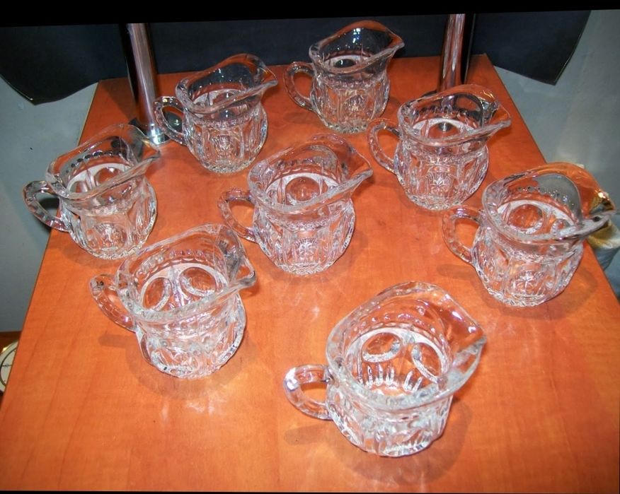 8 sztuk mlecznik dzbanuszek kryształ szkło PRL