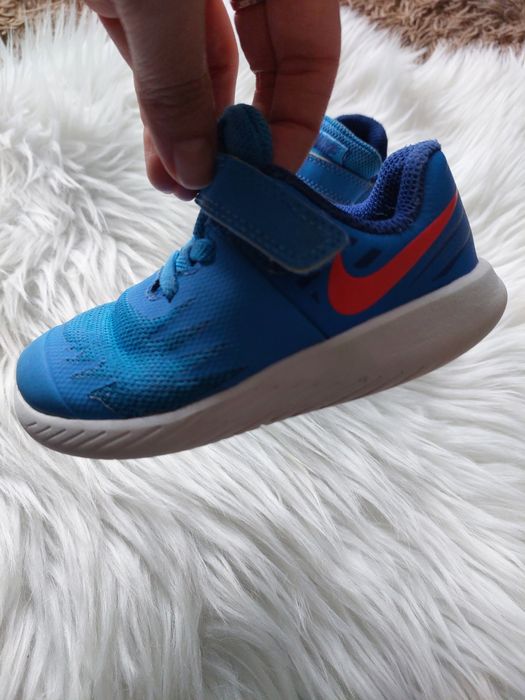 дитячі кросівки Nike 23.