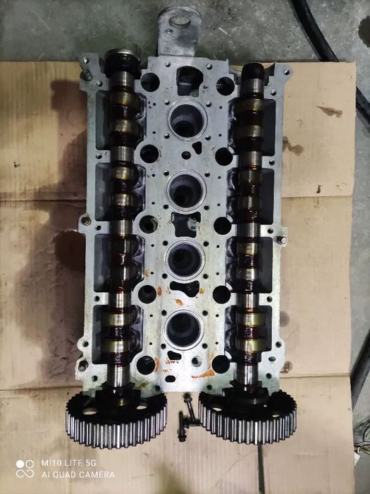 Cabeça de motor / Colaça - Volvo V40 / S40 1.8i ( 1996 / 2002 )