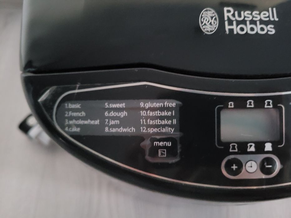 Maszyna do wypiekania chleba Russell Hobbs Compact 23620