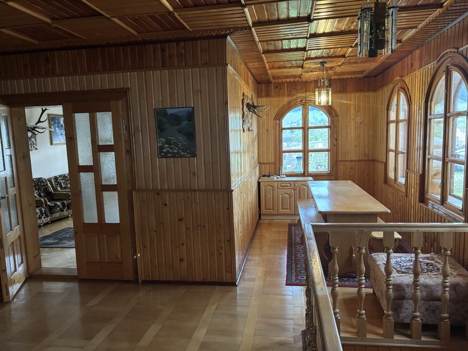 Будинок, оренда житла для великої компанії (Vidi House Верховина)