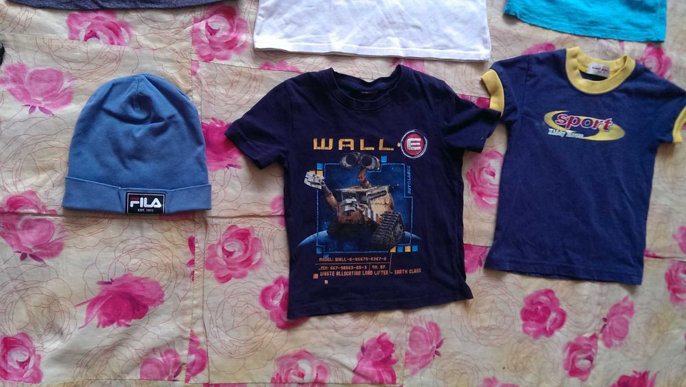 5 футболок (1 новая с биркой) + шапочка FILA на мальчика- цена за всё!