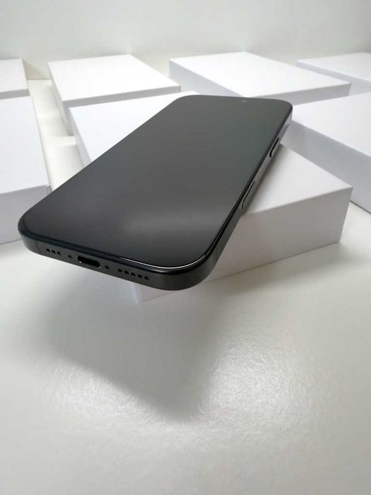 Apple iPhone 16 Pro・128GB・Titânio preto (Fatura e Garantia)