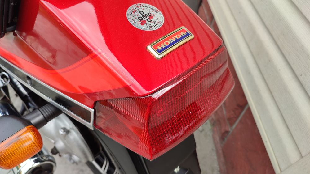 Honda vf 750 s ,  sabre piękny klasyk!