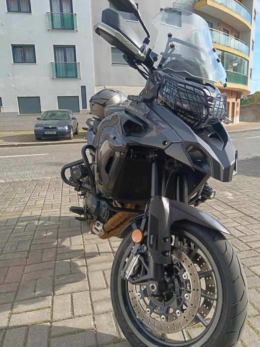 VENDO Benelli trk 502 ano 2023 47000km ( 4.300€)