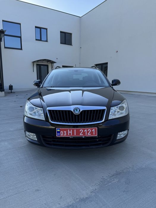 Skoda octavia  2.0 дизель 2011
