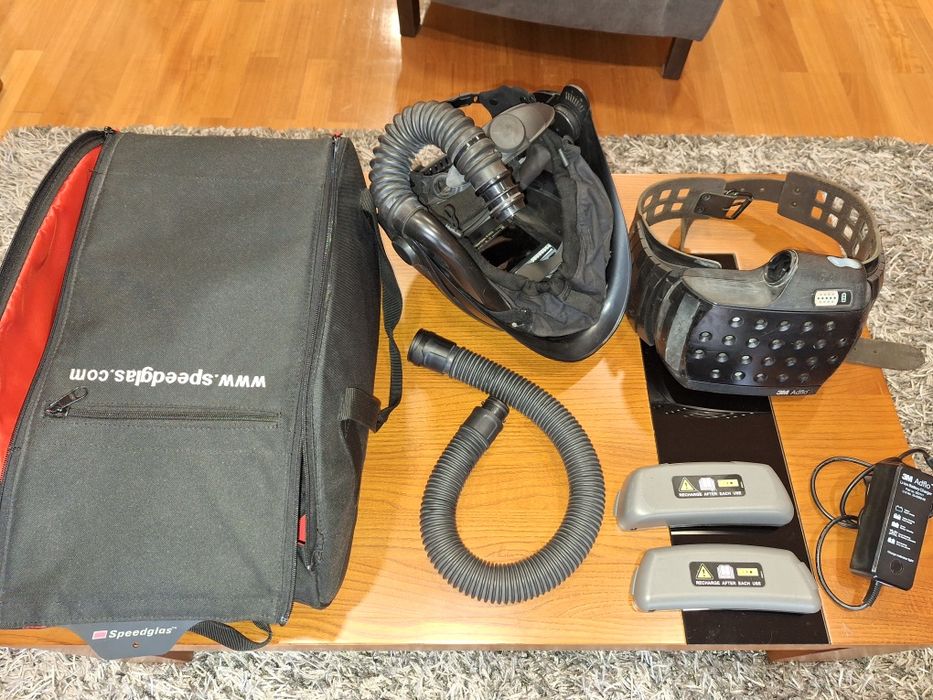 Mascara de soldar spedglass modelo 9100fx  usada para demonstração ...