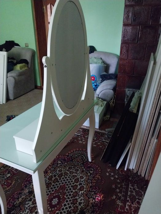 Косметичний туалетний столик Ikea Hemnes