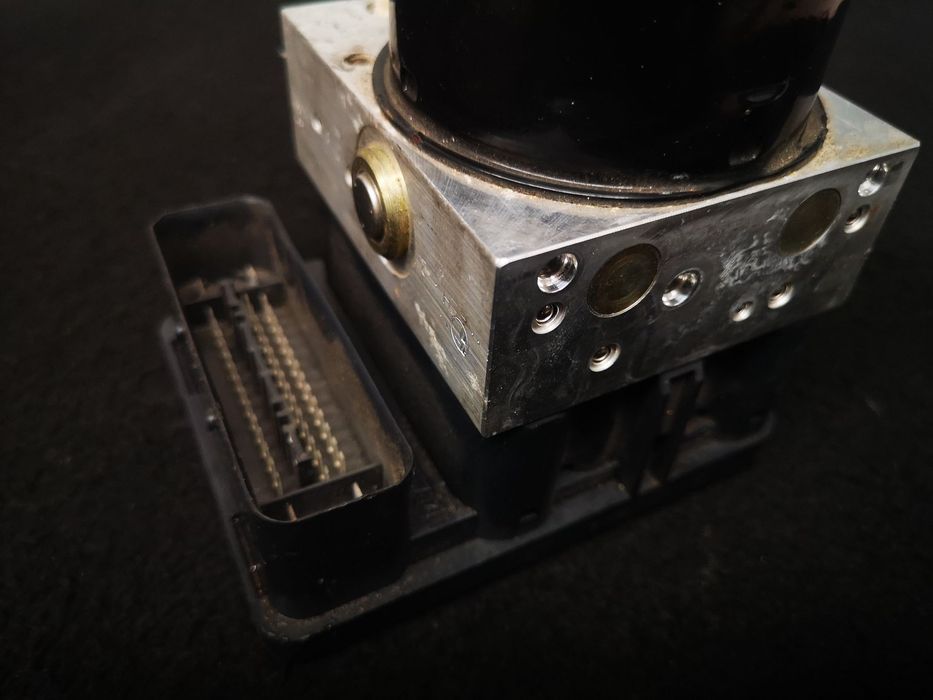 Bomba ABS BMW 1  E87 2003- EPC