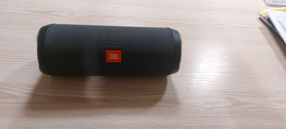 Колонка оригинальная JBL