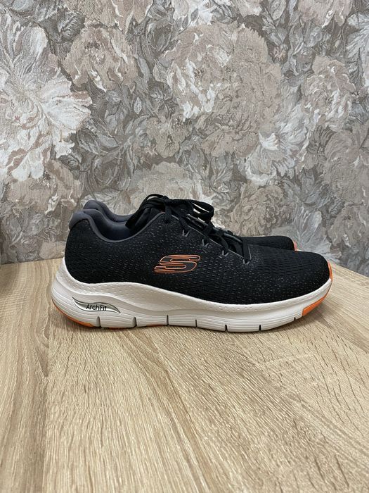 Skechers ArchFit кросівки кроси кроссовки
