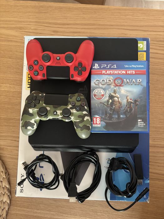 Konsola PlayStation 4 Slim 500 GB + 2 pady i gra God of War