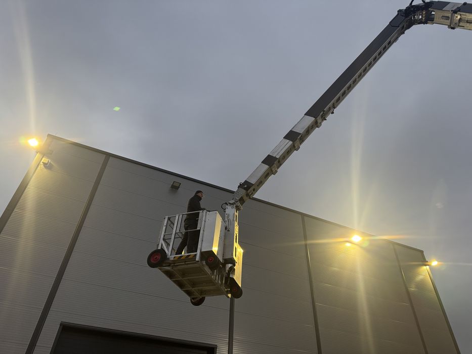podnośnik koszowy 51m żuraw dekarski platforma dekarska Klaaas K2500