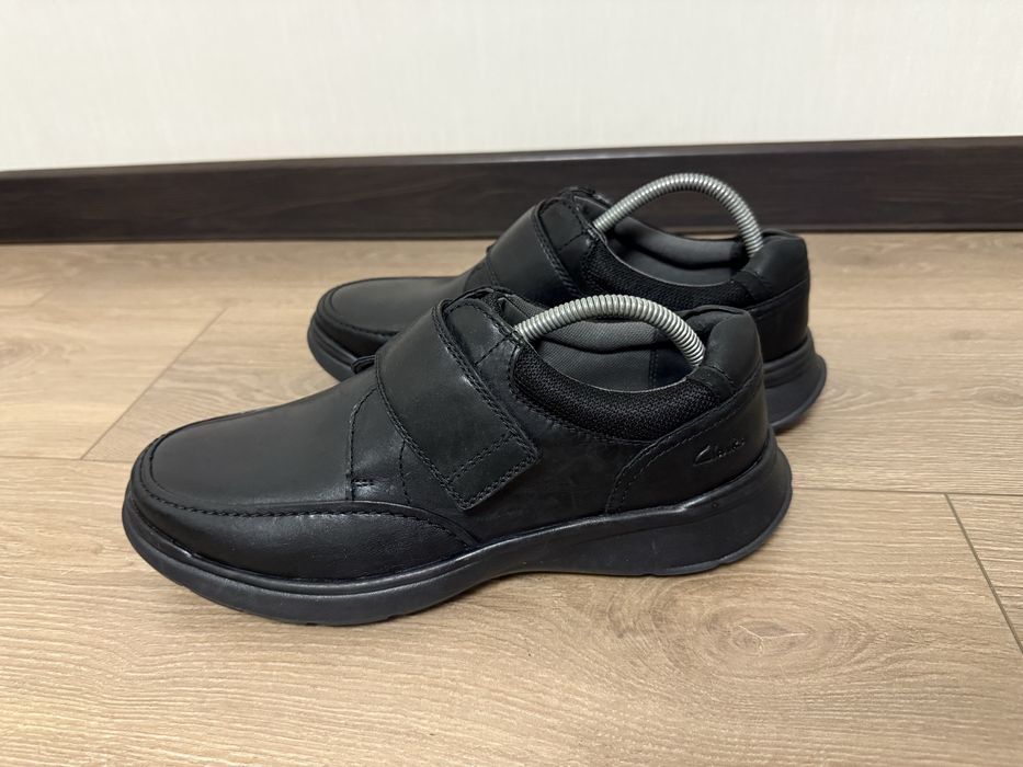 Туфлі на липучках clarks 43 розмір