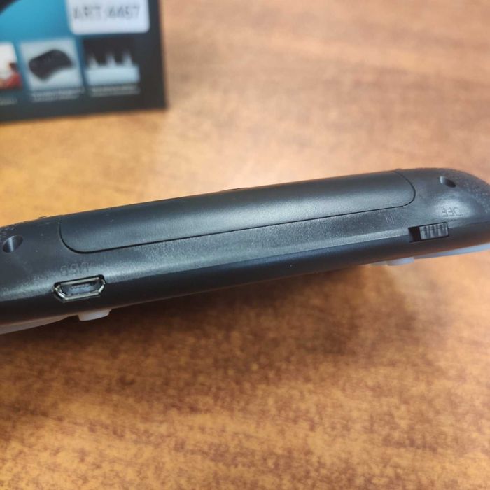 Беспроводная клавиатура с тачпадом mini i8 с Подсветкой + аккумулятор