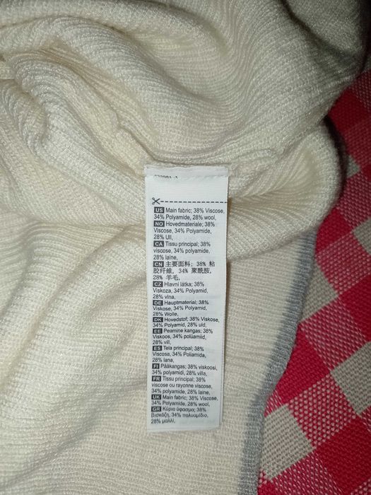 Sweter damski Kari Traa rozmiar L . 38% wiskoza 28% wełna