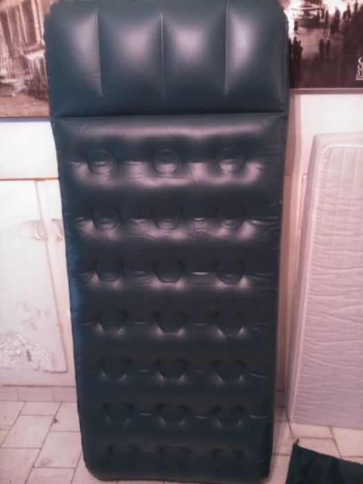 Cama, colchão de ar verde( campismo)