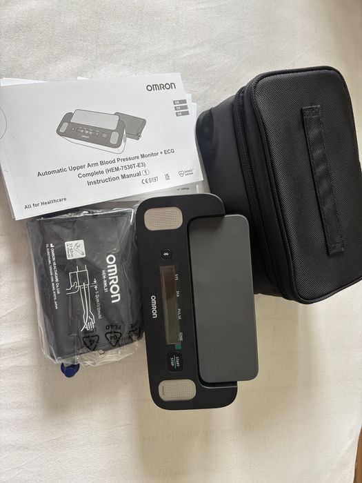 Ciśnieniomierz Omron Complete HEM-7530T-E3