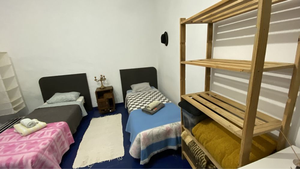 Quarto partilhado em mini-quintinha – c/ animais e horta