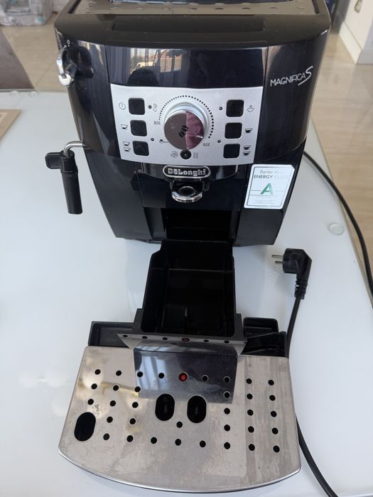 Ekspres DELONGHI Magnifica S uzywany