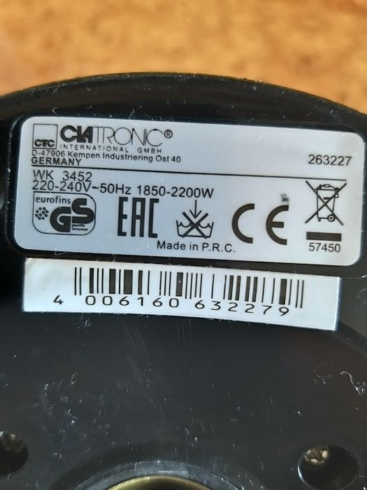 Czajnik bezprzewodowy 1.8 l Clatronic