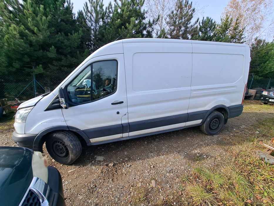 Ford Transit 2.0 tdci  rok 2017  pali jeździ  można też na czesci