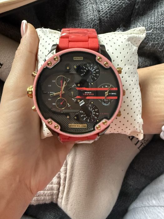 Diesel DZ7430 годинник