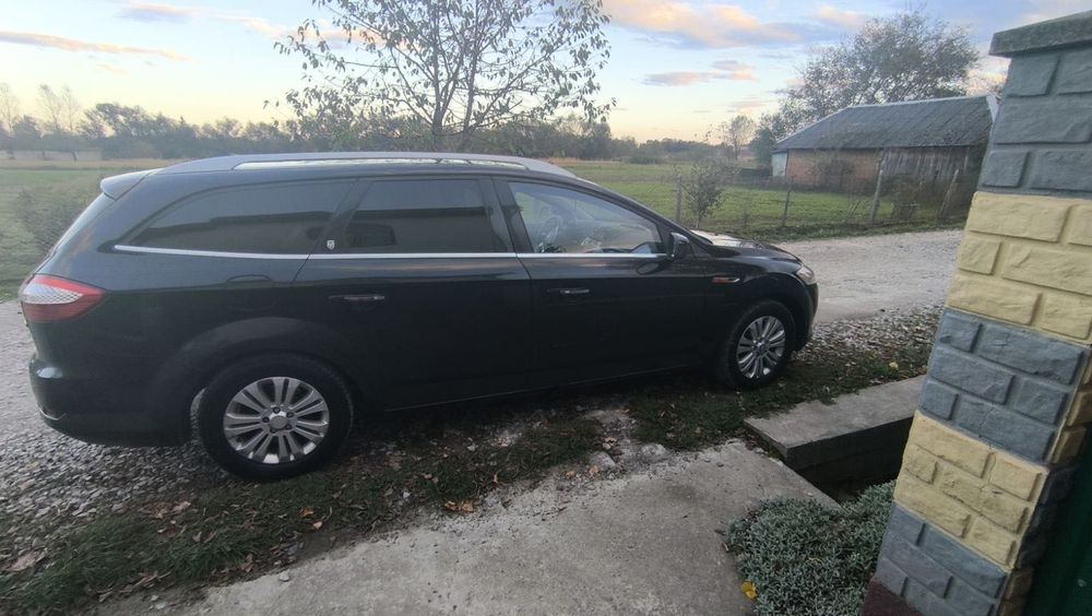 Ford  Mondeo 1,8 TITANIUM