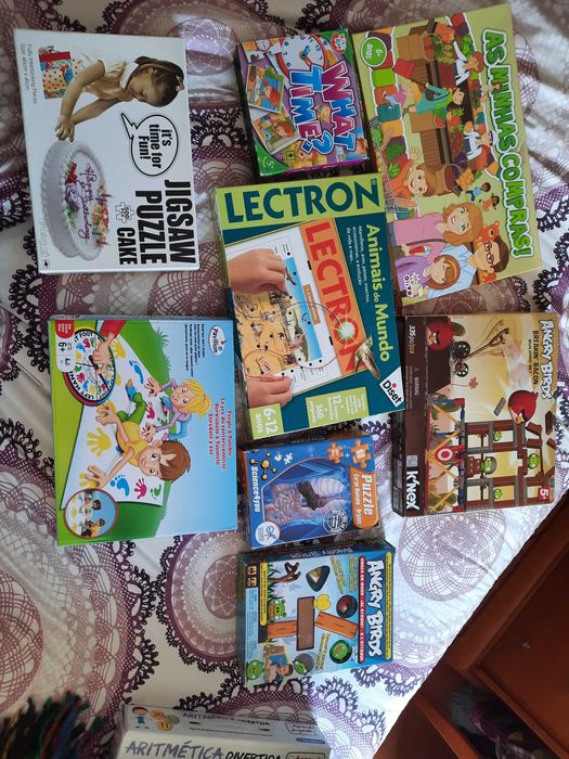 Varios jogos e puzzles