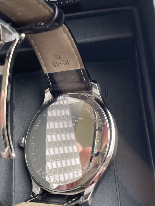 Кварцевые часы Tissot 1853