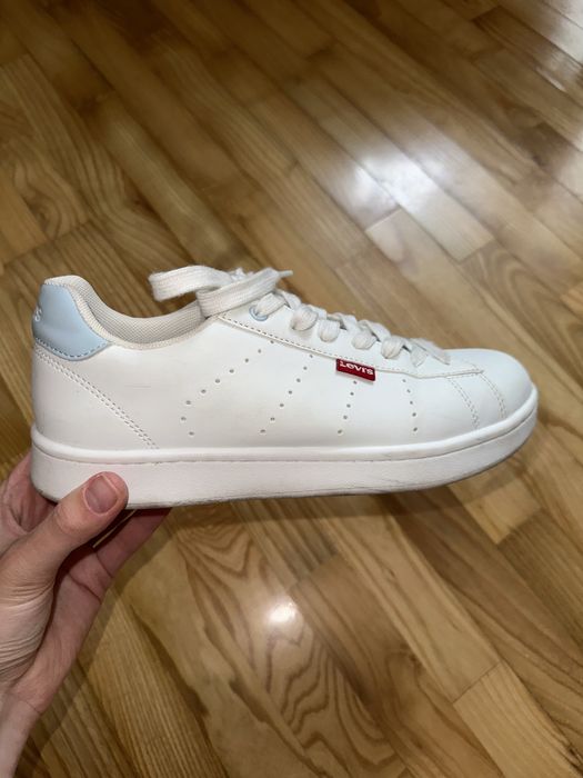 Кросвіки білі Levi’s