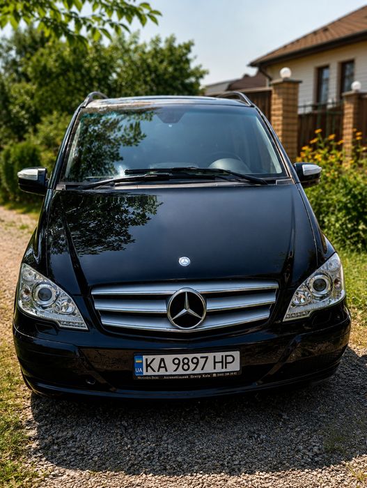 Mercedes-Benz Viano 2.2 CDI Trend • 2011 (рестайлінг) • Оригінальний пасажир • Автомат