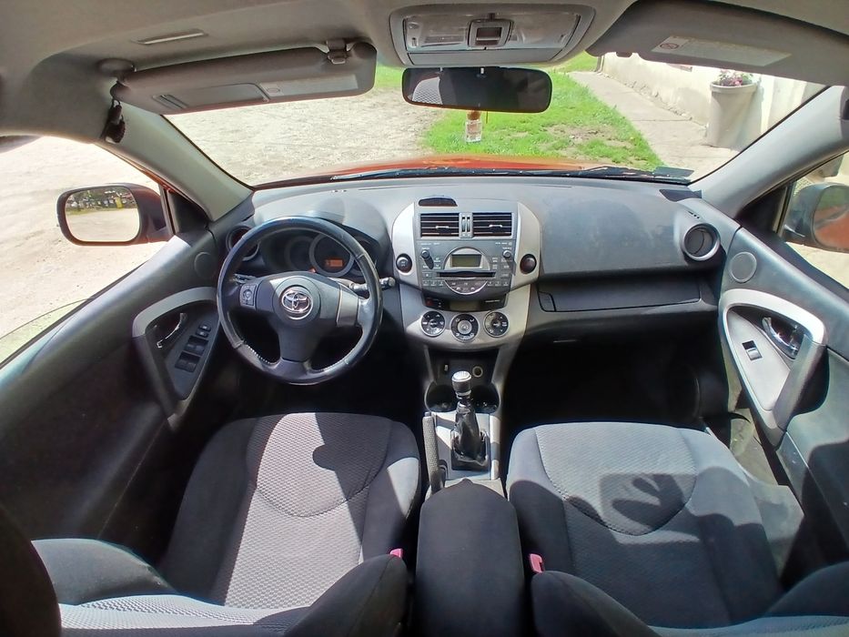 Toyota rav 4 napęd 4x4