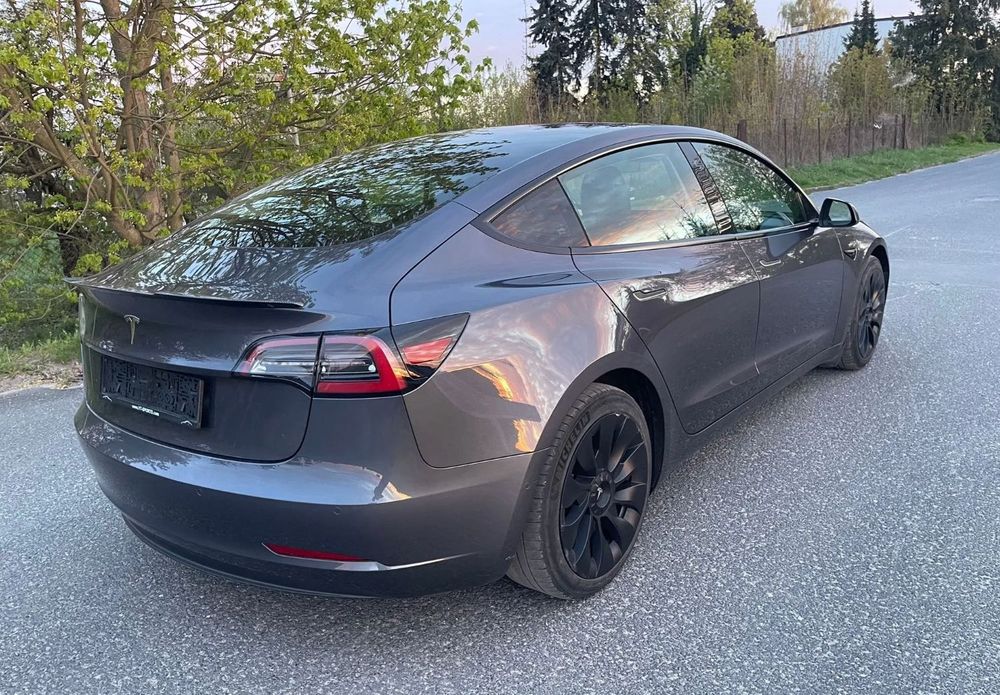 Tesla 3 RWD 2022