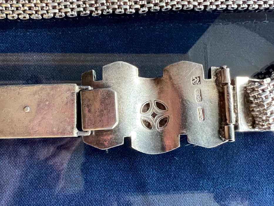 Wyjątkowy Srebrny Pasek, próba 900.