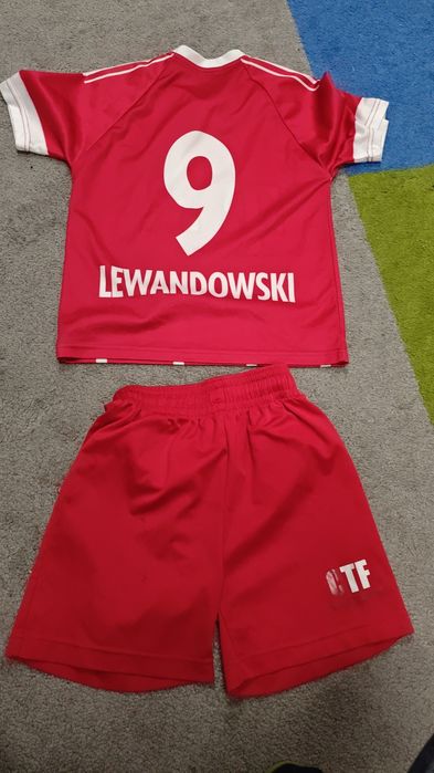 Komplet sportowy Lewandowski r 128