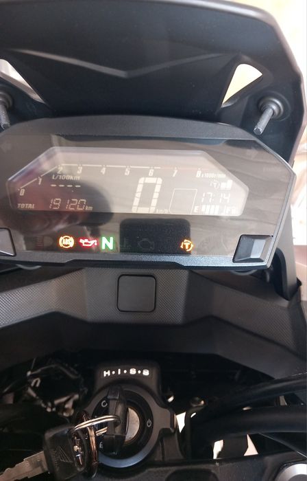 Honda nc 750 impecável